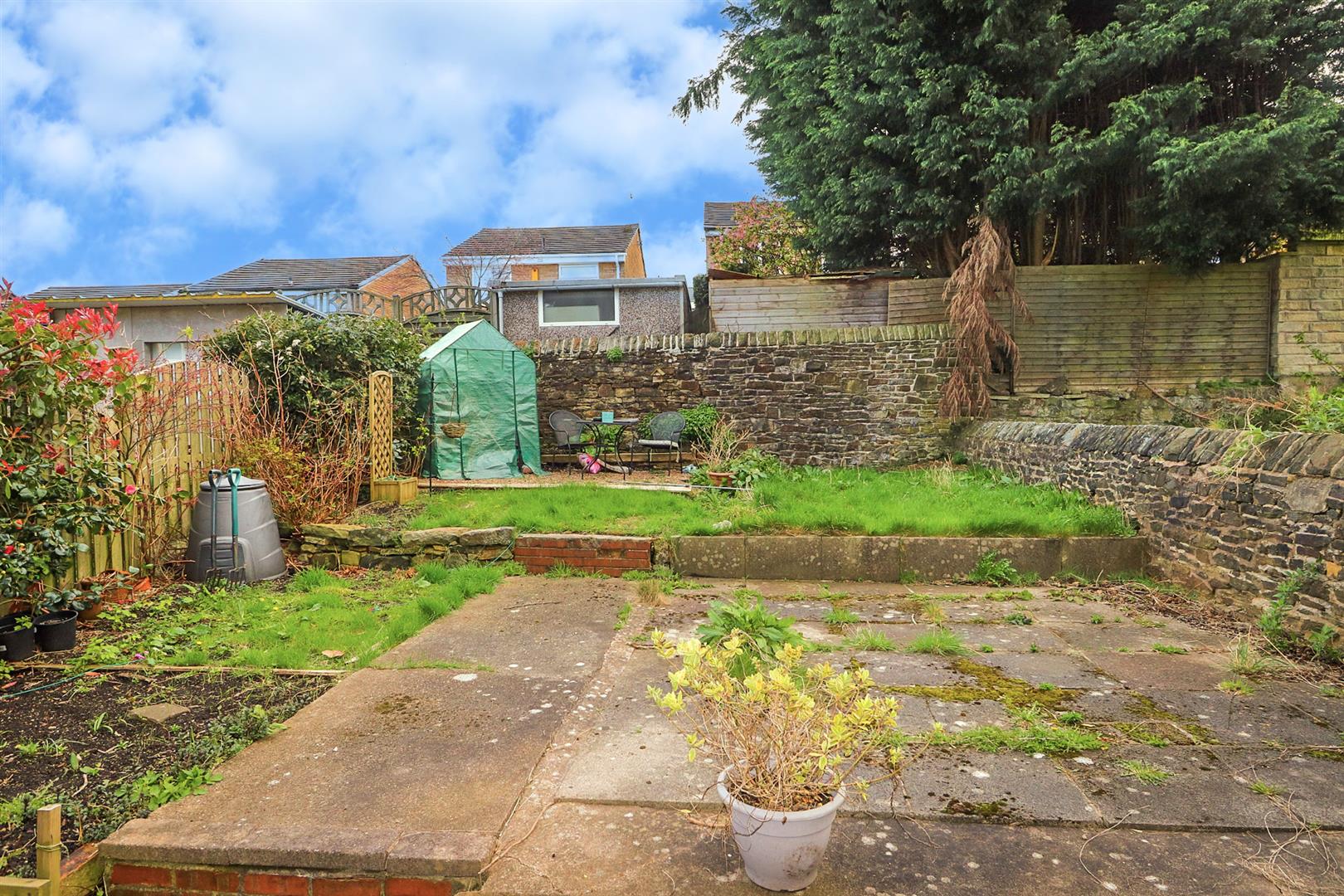 Lydgate Lane, Sheffield Ready Steady MOVE!